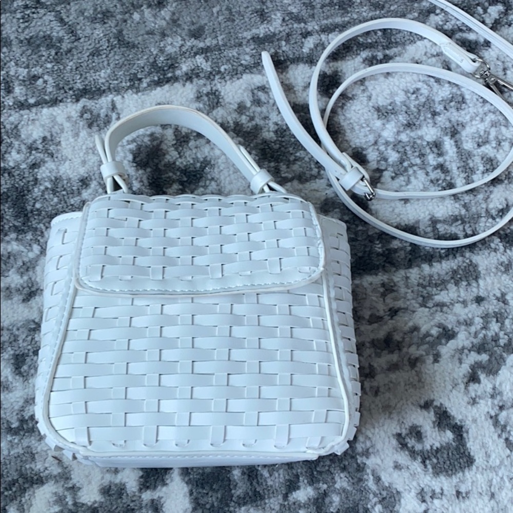 Zara White Woven Faux Leather Purse
